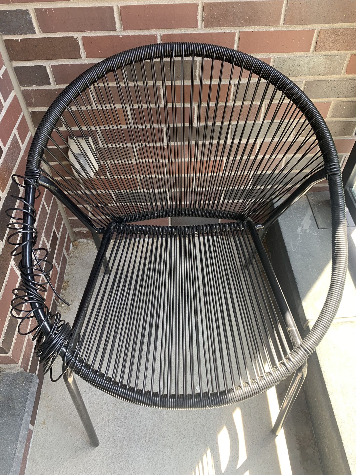 Black Cable Lounge Chair