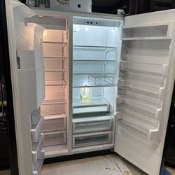 Kitchen aid Built In Refrigerator/ Freezer