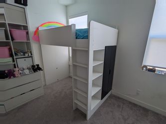 Loft bed
