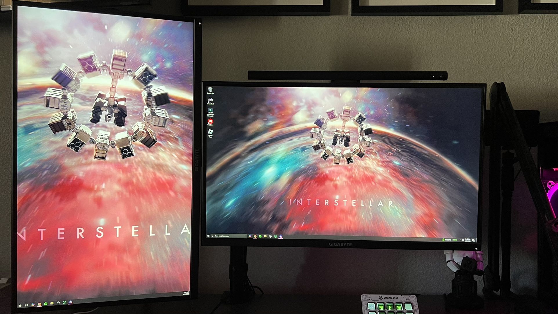 Two Gigabyte G27Q 27 inch gaming monitors