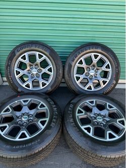 Ford F150 Expedition Factory Wheels Tires