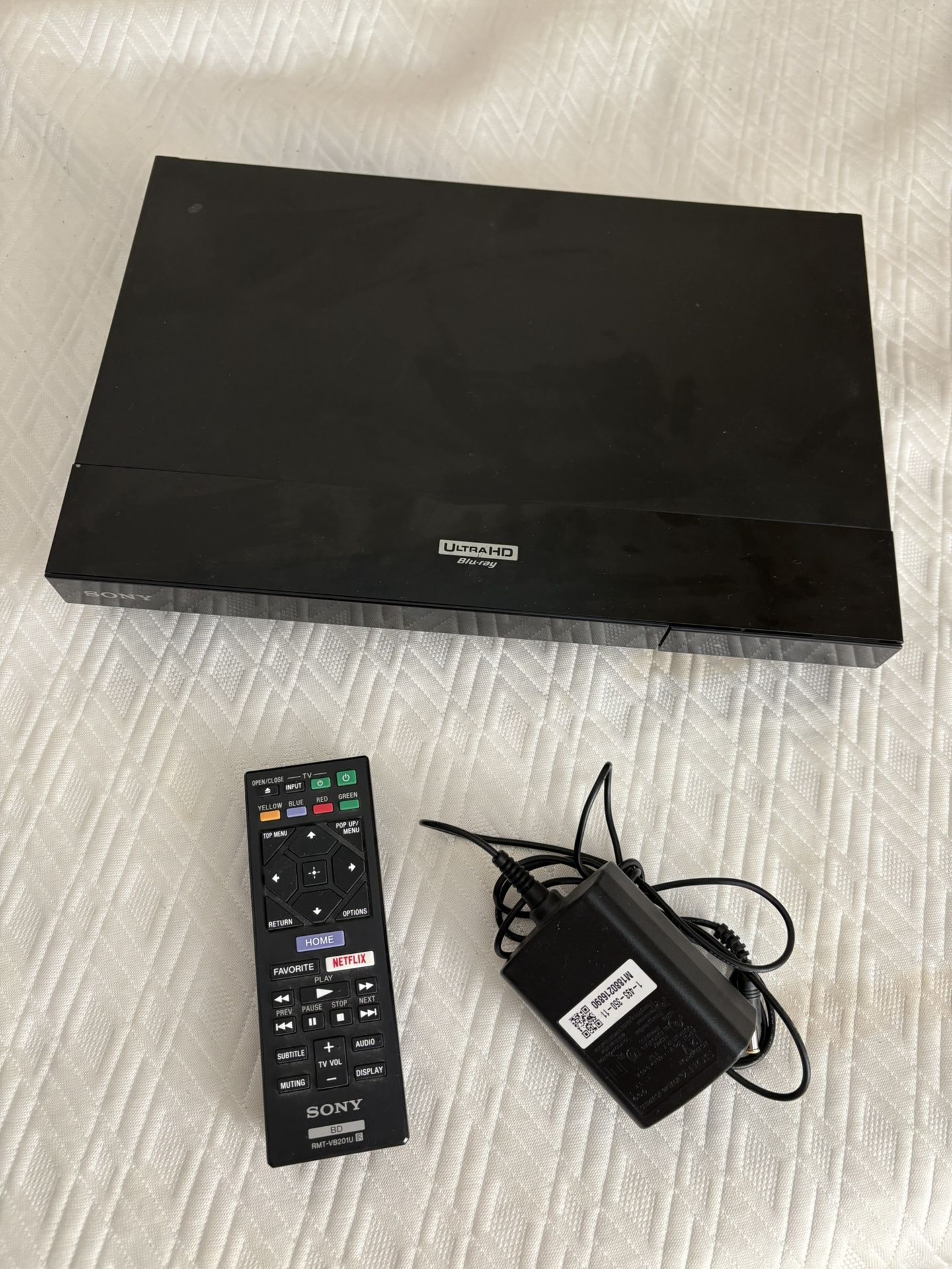Sony Ultra HD Blu-ray Player UBP-X700