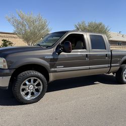 2005 F250 Diesel 4X4 like new