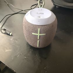 Ultimate Ears Wonderboom 4 EXC Bluetooth Speaker Sphere Gray Fabric Plastic