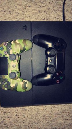 Ps4 (mint condition)