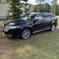 2011 Lincoln MKT