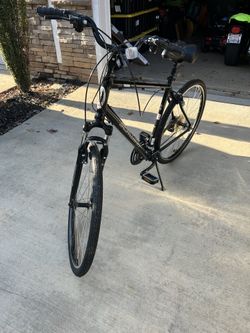 Schwinn Signature Mens Fremont Hybrid Bike XL Frame