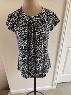 Black and White DKNY Top, Size Small, Brand New