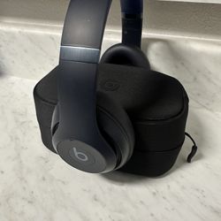 Studio Beats Pro