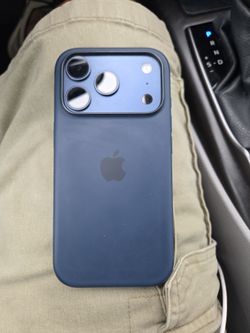 iPhone 17 pro unlocked
