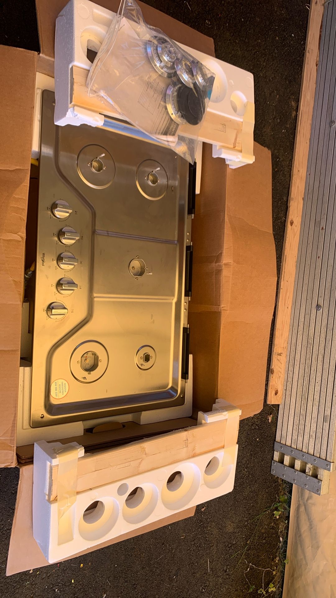 36” Whirlpool Cooktop