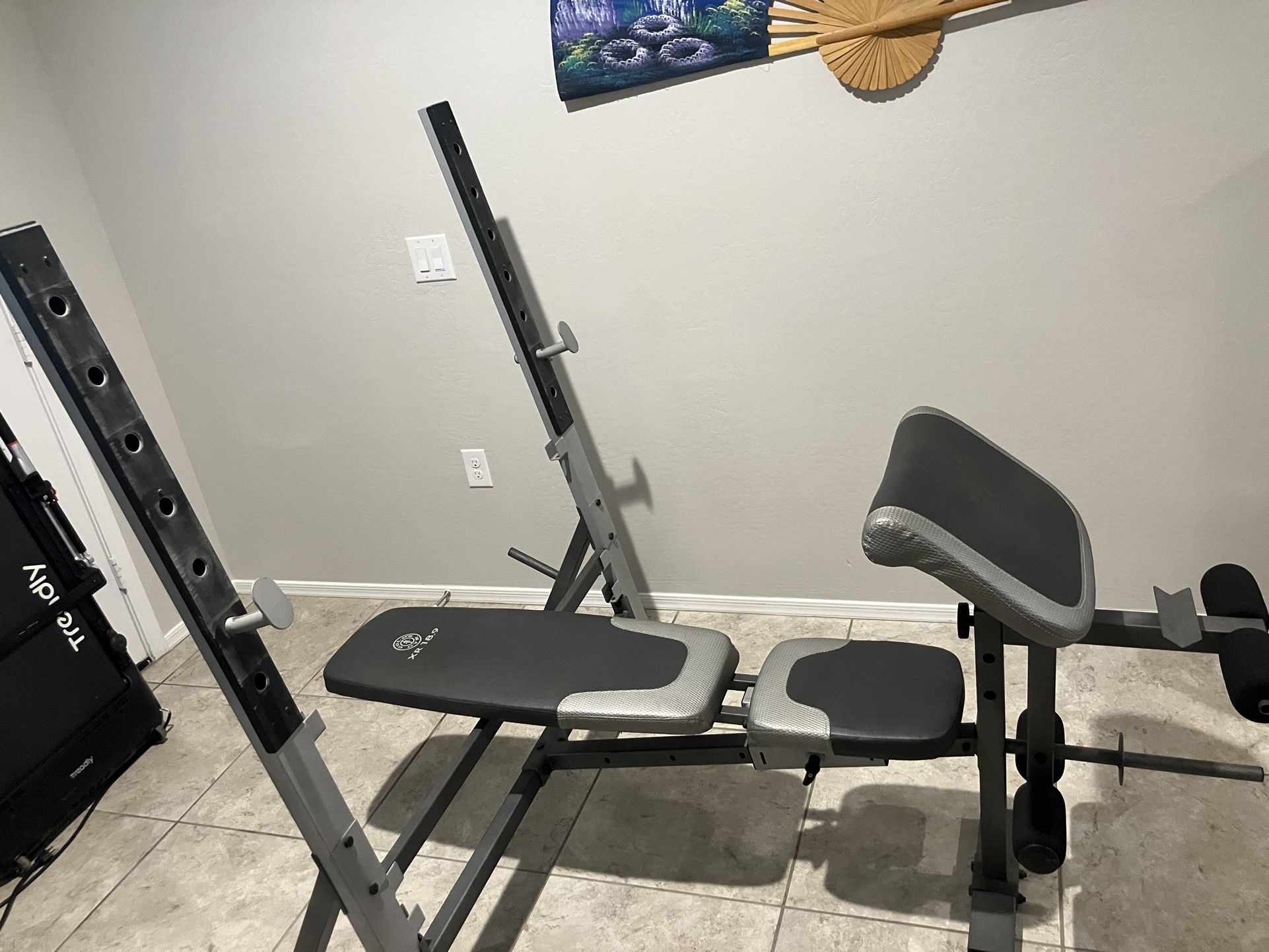Golds Gym Olympic Weight Bench