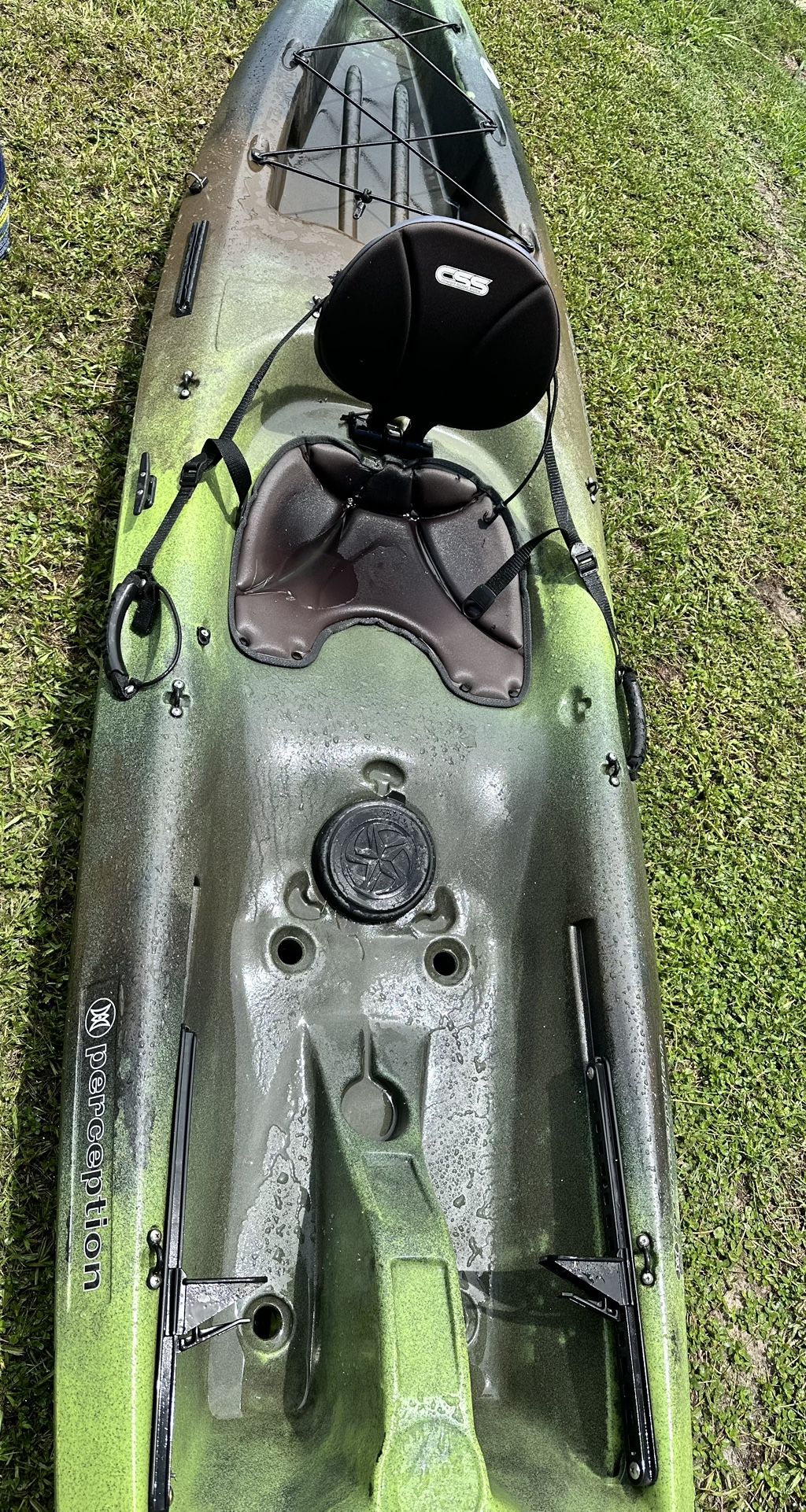 Perception Pescador 12.0 Kayak And Paddle