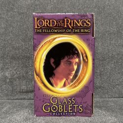 LORD OF THE RINGS Fellowship GLASS GOBLET Frodo the HOBBIT 2001 