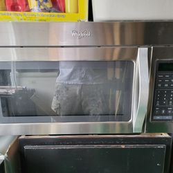 Whirlpool Microwave 