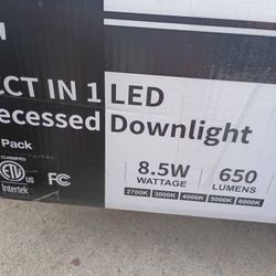 Caja De Luces En Buenas Condiciones Están Nuevas