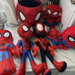 Spiderman plush basket toys