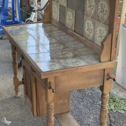 Antique Tile Wash Table