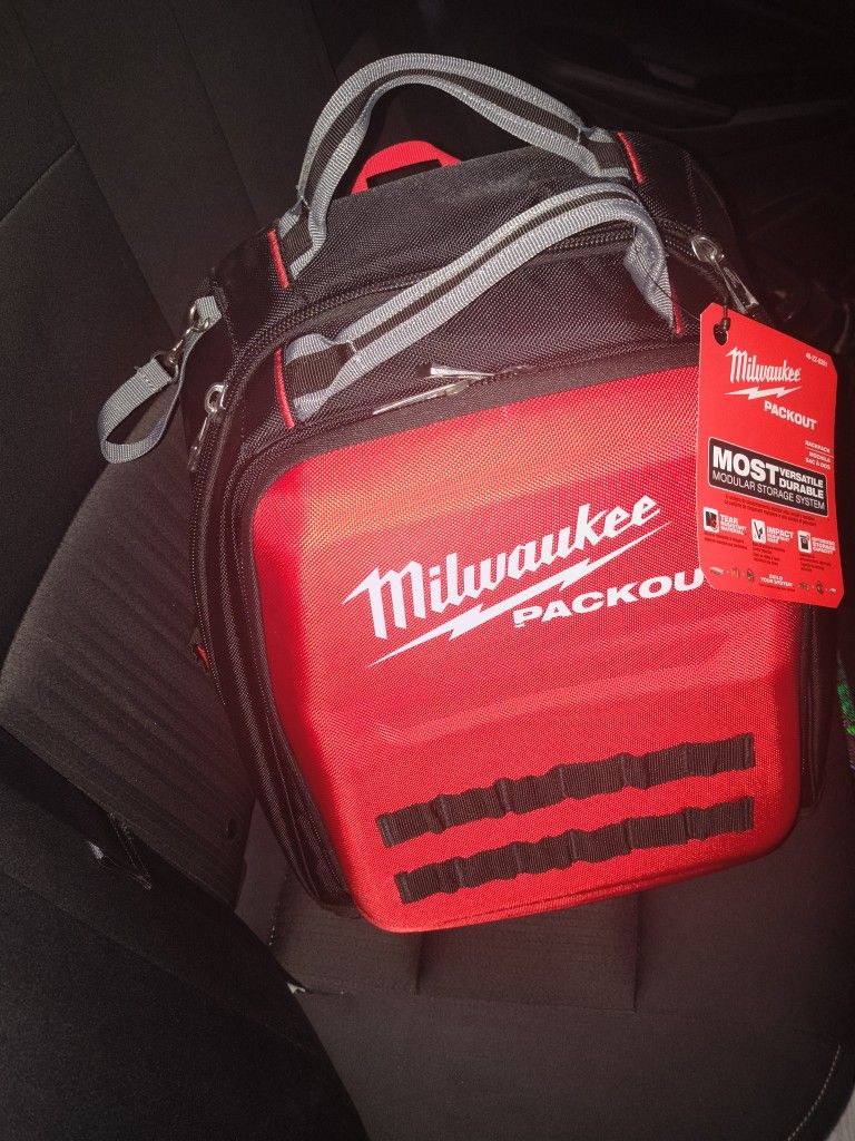 MILWAUKEE Pack out Backpack