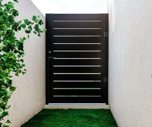 Modern Side Gate