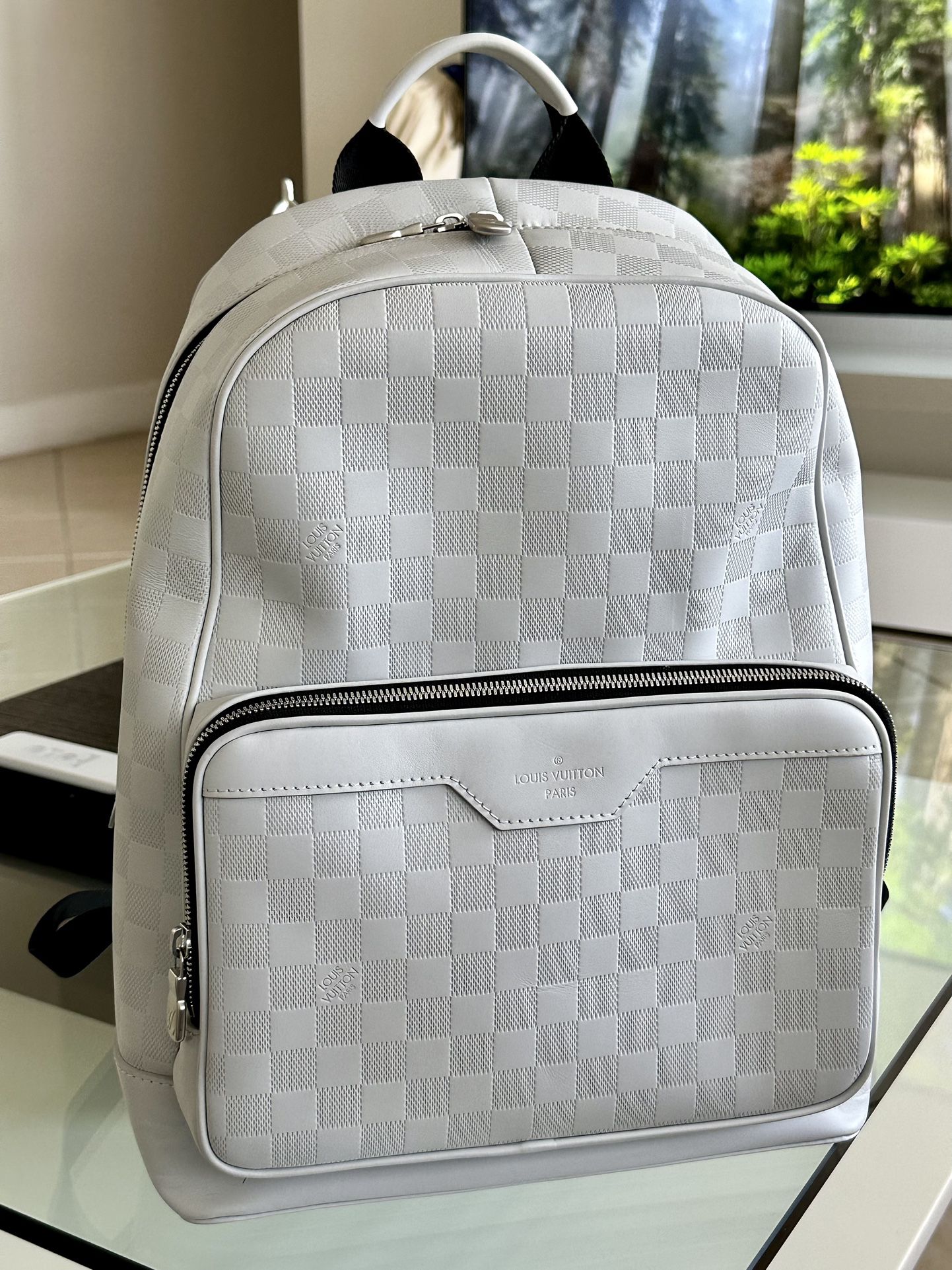 Louis Vuitton LV BackPack Bag N41578 Speron White Damier Azur for Sale in  Baltimore, MD - OfferUp