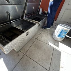 Tool Box For Bed Of Truck 