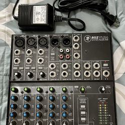 Mackie 8 Channel - Pro Mixer  ! 