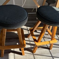 swivel bar stools Set 2 