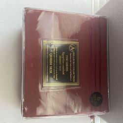 New Bellagio Collection 2100 Series Egyptian Comfort 6 pc sheet set in queen size