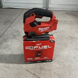Milwaukee M18 FUEL 18V Lithium-lon Brushless Cordless Jig Saw (battery not included