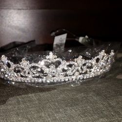 Tiara 