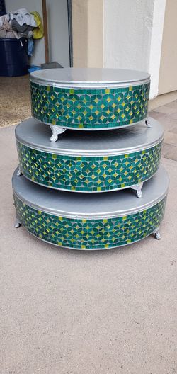 Round Green Metal Mosaic Cake Stand - Setbof 3