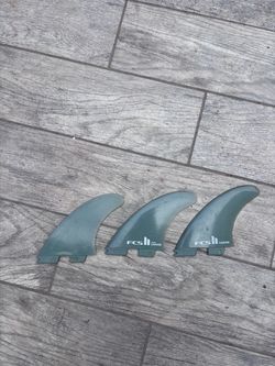 FCS II Carver Surfboard Fins – Set of 3