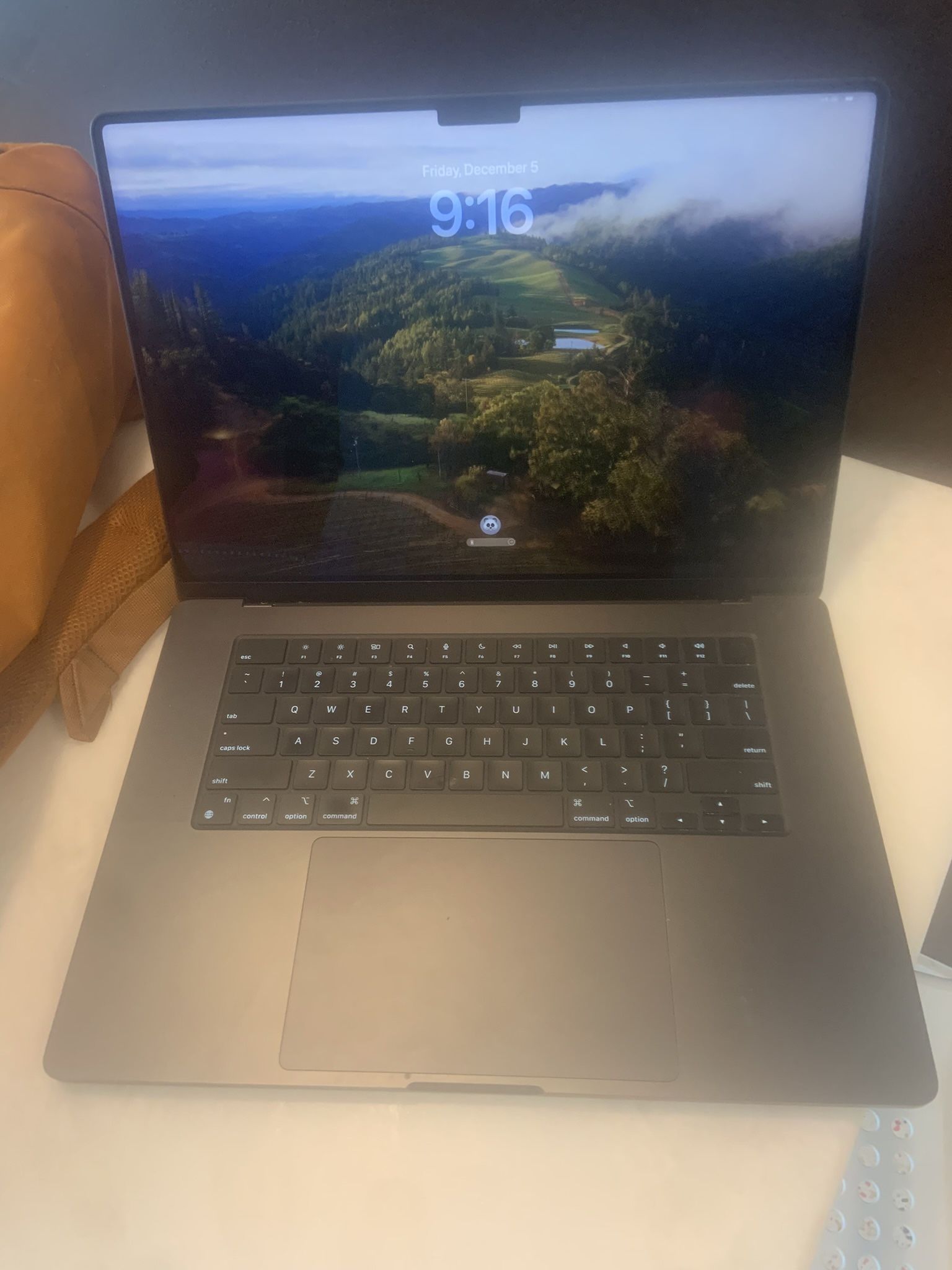 MacBook Pro 16 Inch 18gb M3