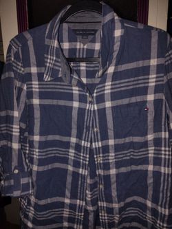 Women's plaid Tommy Hilfiger button down