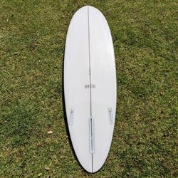 6'10" 1+2 Mid Length Surfboard Similar To CI Mid New