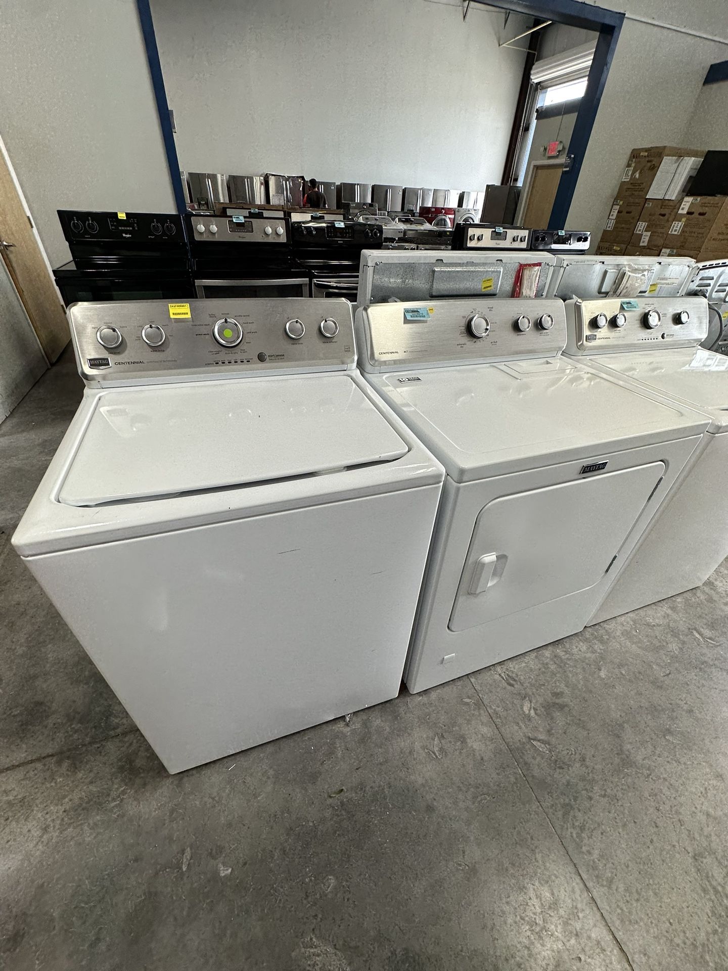 Whirlpool Set Washer & Dryer