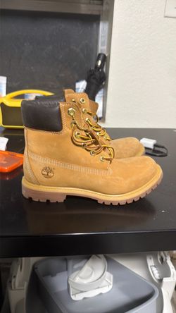 Brand new Size 8 Woman’s Timberlands