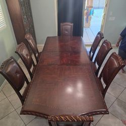 Solid Oak Table & chairs