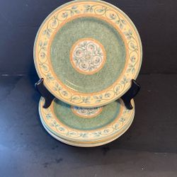 4 dessert, or salad plates