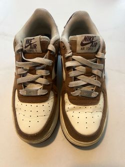 Nike Air Force 1 LV8