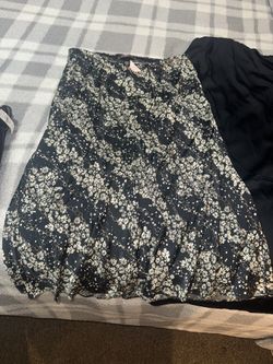 Size Large Skirts 