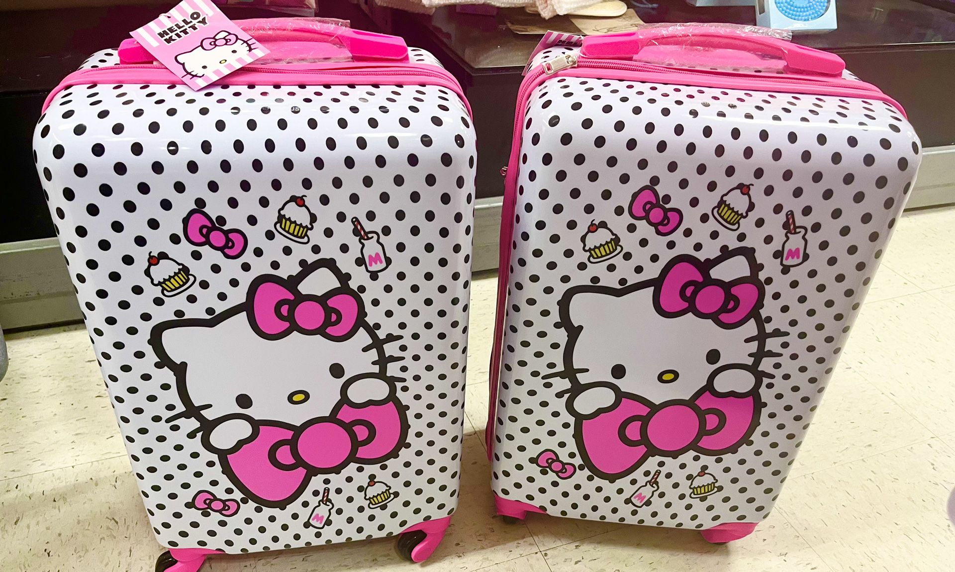 Hello Kitty Luggage Carry On $90 Each Loma Linda