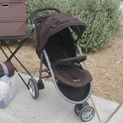 Graco Stroller (See all Pictures)