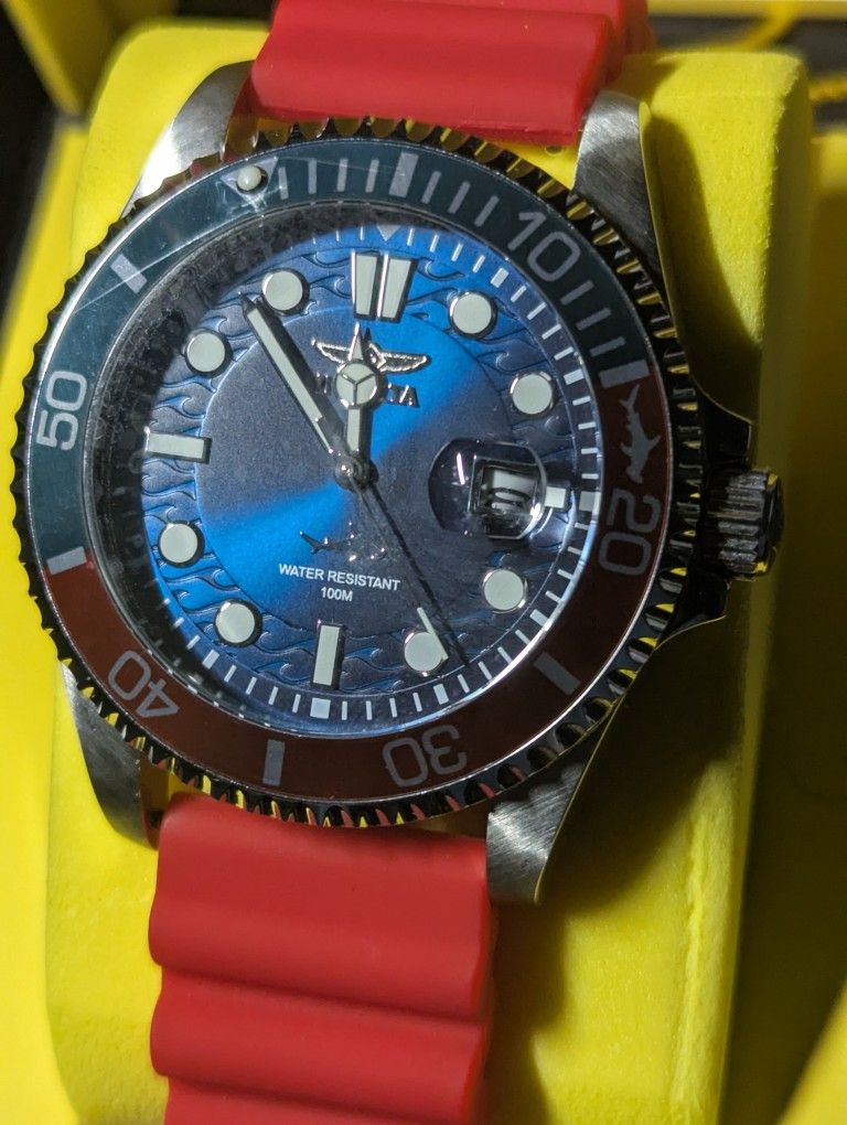 New Invicta Pepsi Diver