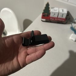 3D Printed Phone Stand – Strong & Minimalist