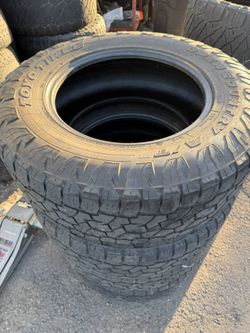 Used Set Of Toyo Open Country At III Tires 275/70/18