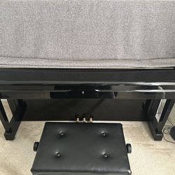 Yamaha U1 Upright Piano - Excellent Condition