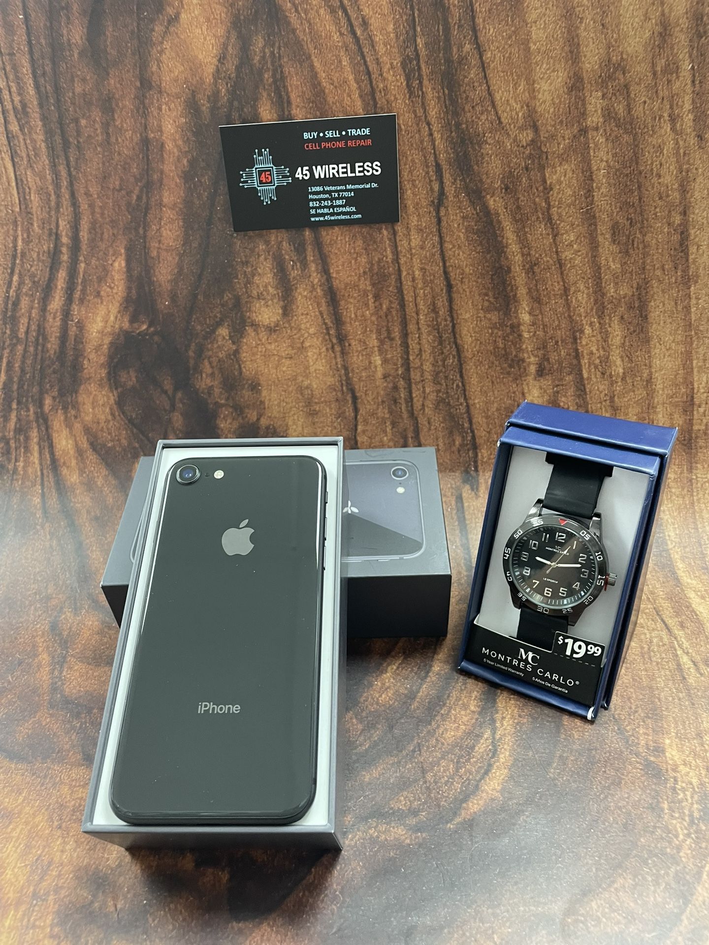 iPhone 8