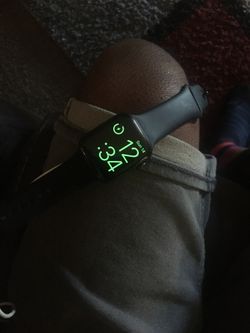 Apple Watch 5. (Not shipping)